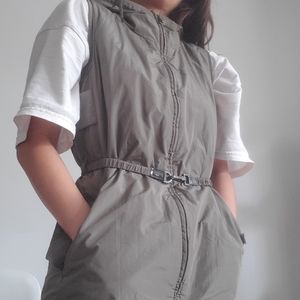 Max Mara Hooded Casual Down Jacket